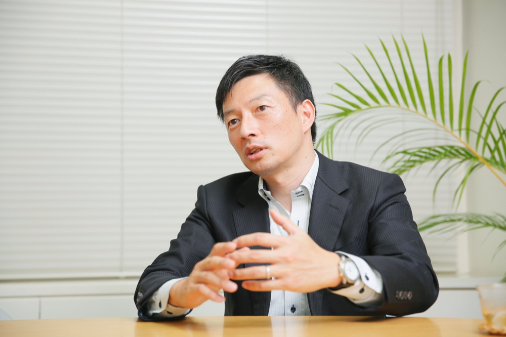 菊池研（株式会社Complat 代表）